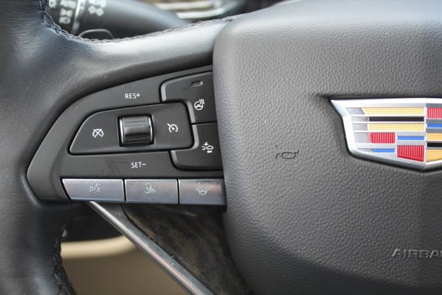 Used 2024 Cadillac Escalade Premium Luxury w/ Performance Package AWD/4WD image 25