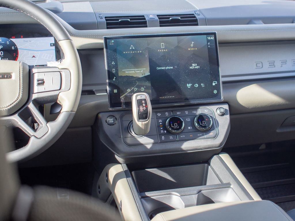 New 2026 Land Rover Defender 110 image 19