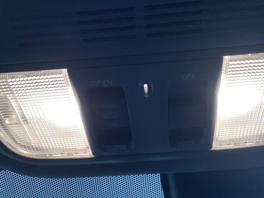 Used 2018 Honda Accord EX image 23