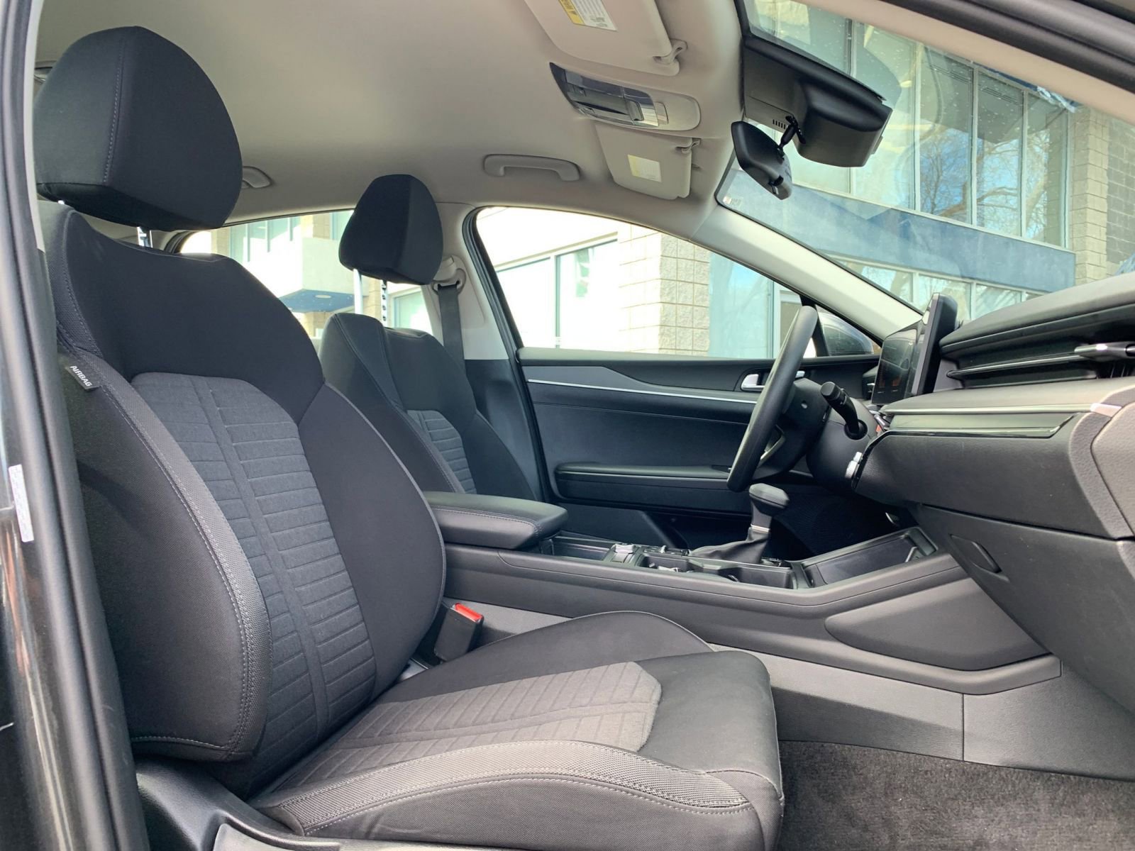 Used 2025 Kia K5 LXS image 36