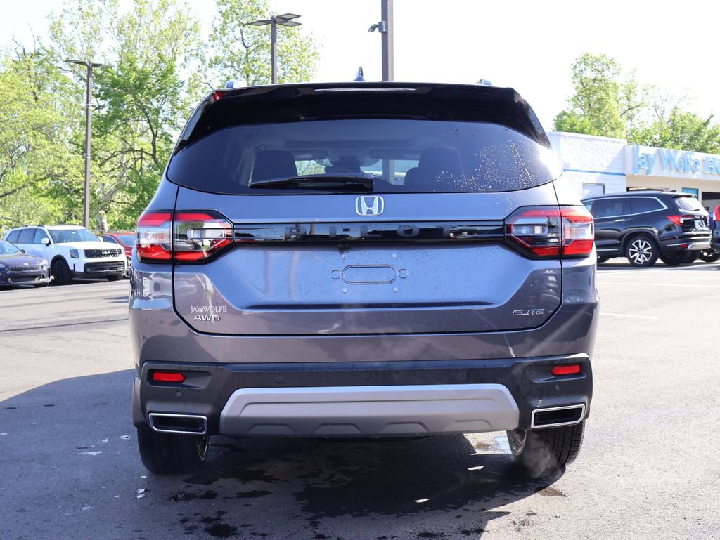 Certified 2025 Honda Pilot Elite image 6