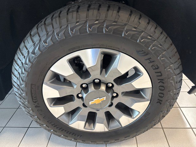 Used 2025 Chevrolet Silverado 2500 W/T AWD/4WD image 9