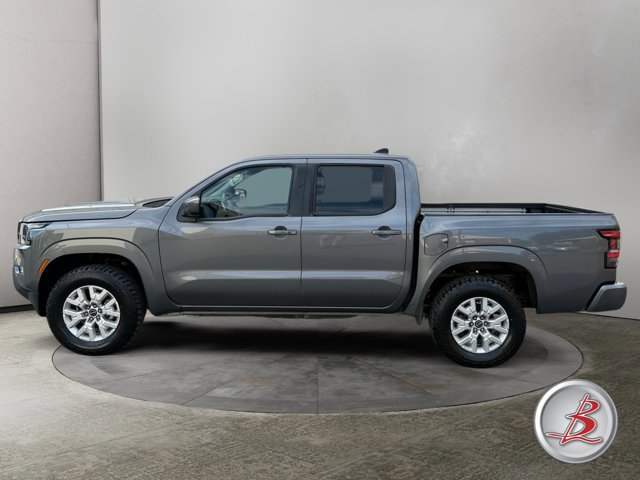 Used 2024 Nissan Frontier SV w/ SV Convenience Package image 4
