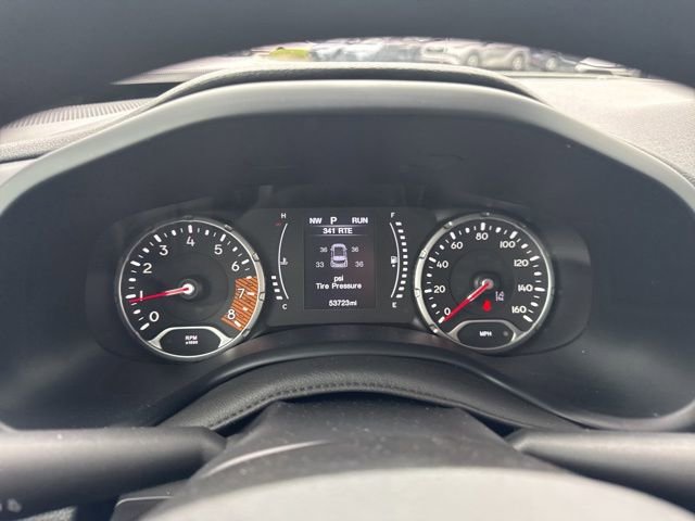 Used 2023 Jeep Renegade Latitude image 10