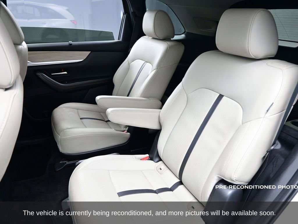 Used 2024 MAZDA CX-90 Plug-In Hybrid w/ Preferred image 31