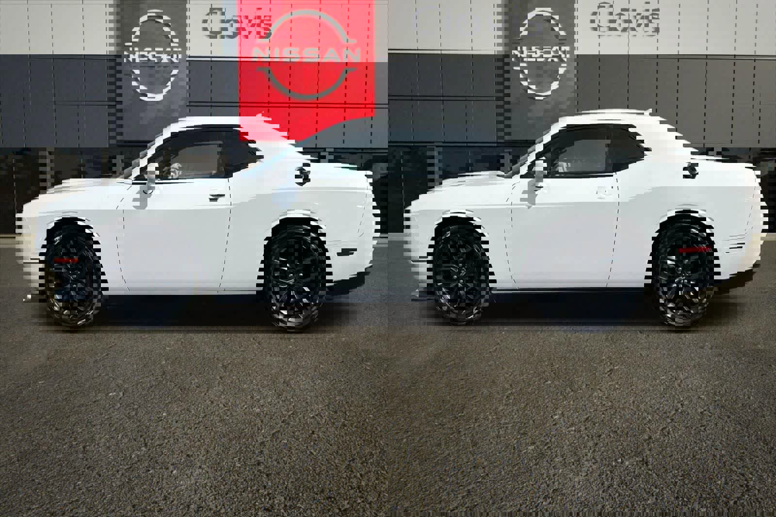 Used 2019 Dodge Challenger GT w/ Blacktop Package image 6