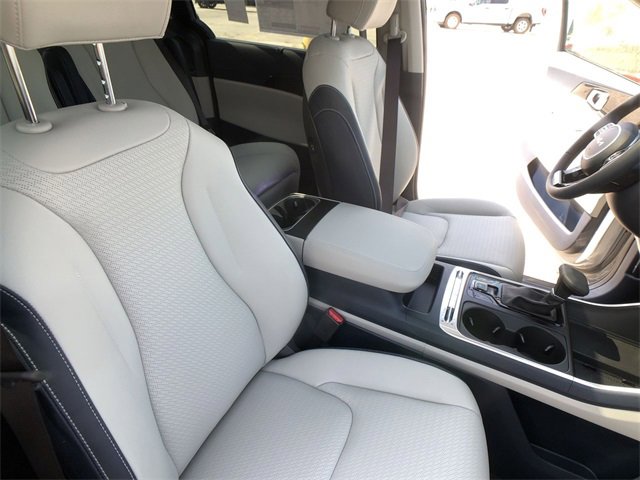 New 2026 Kia Carnival SX Prestige image 26