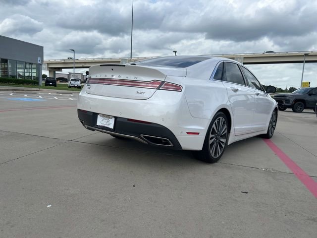 Used 2019 Lincoln MKZ Reserve FWD image 13