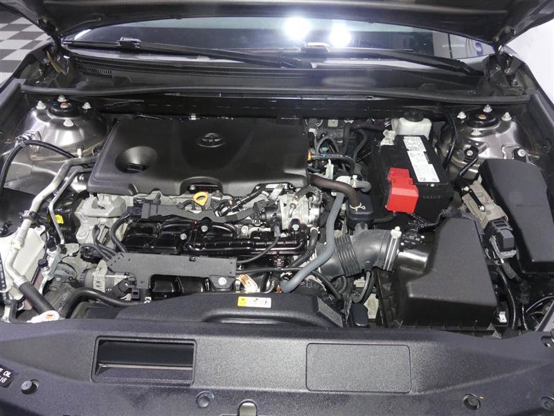 Used 2023 Toyota Camry XSE image 12