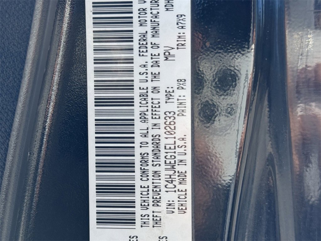 Used 2014 Jeep Wrangler Unlimited Sahara w/ Dual Top Group image 32