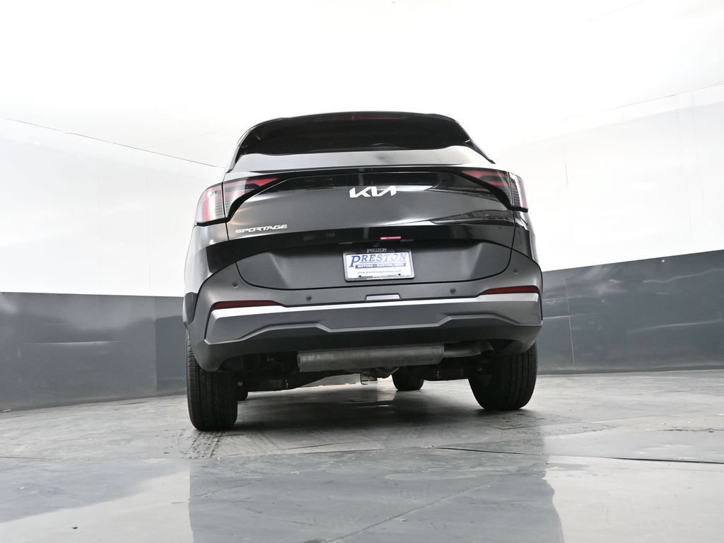 New 2026 Kia Sportage LX FWD image 15