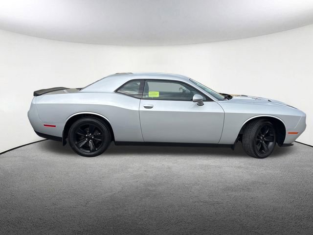 Used 2023 Dodge Challenger SXT image 15