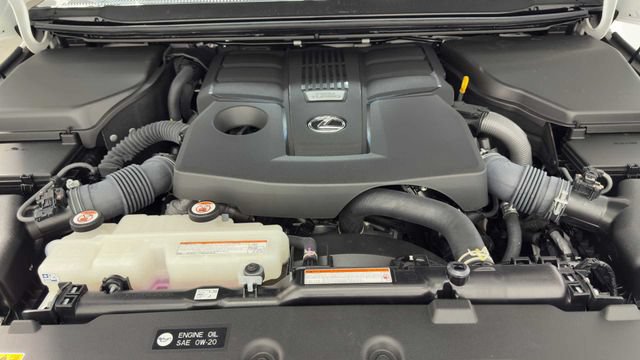 Used 2024 Lexus GX 550 w/ Cold Area Package AWD/4WD image 39