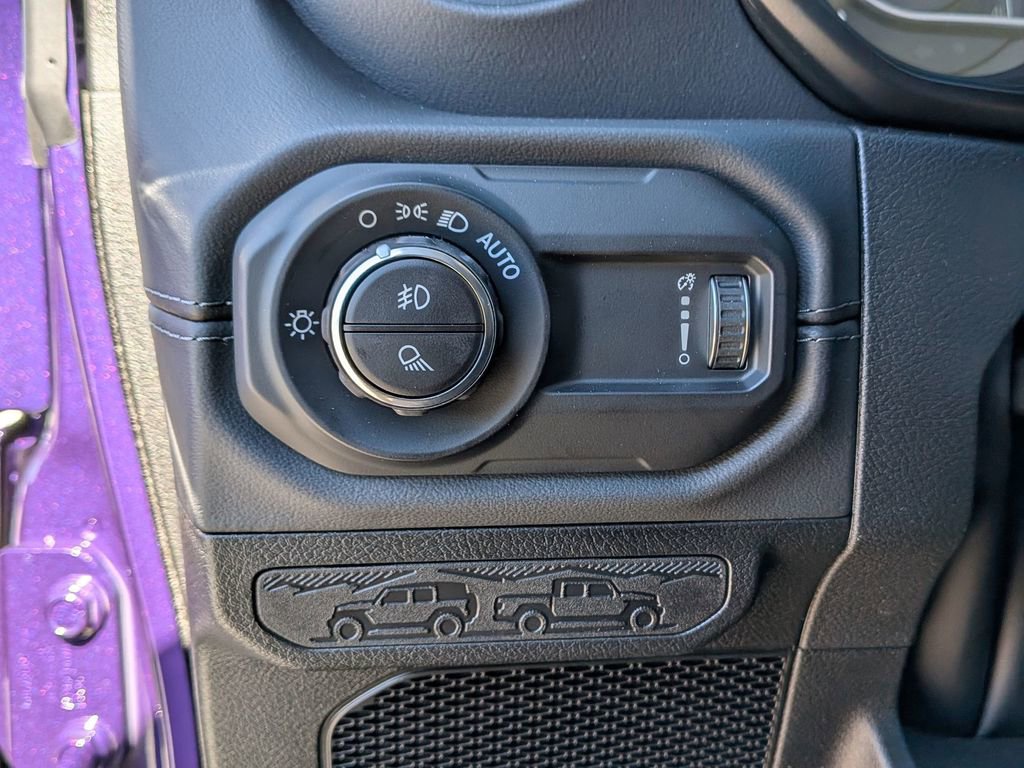 New 2026 Jeep Gladiator Mojave AWD/4WD image 18