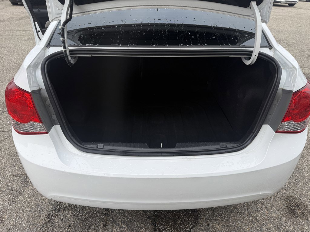 Used 2015 Chevrolet Cruze LT FWD image 20