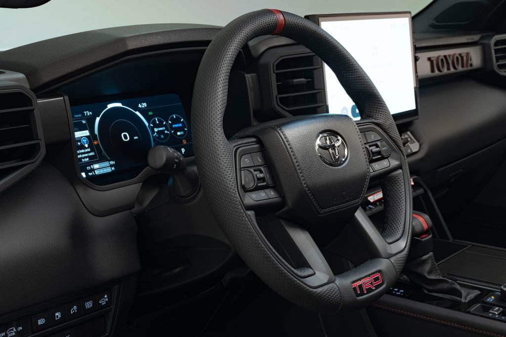 Used 2025 Toyota Sequoia TRD Pro AWD/4WD image 14