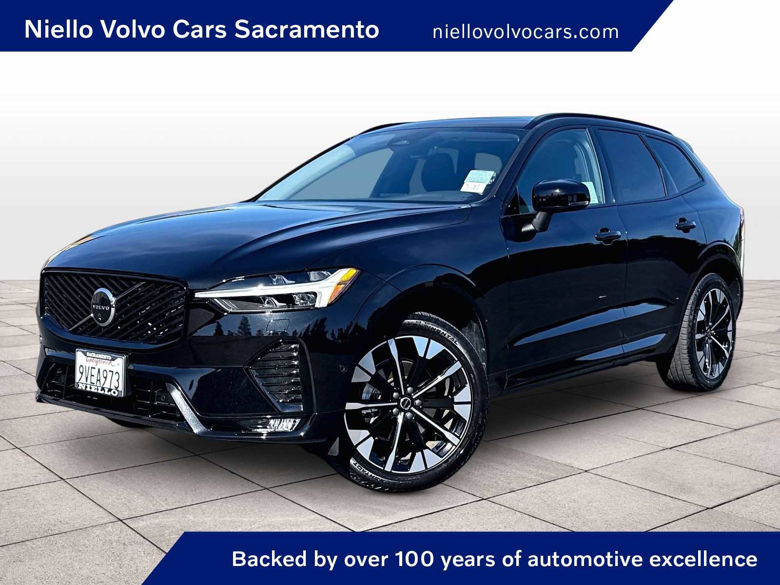 Used 2026 Volvo XC60 B5 Plus w/ Climate Package AWD/4WD image 1