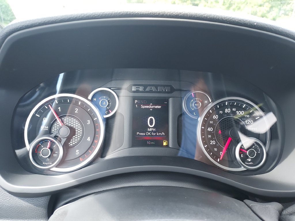 New 2026 RAM 3500 Tradesman AWD/4WD image 15
