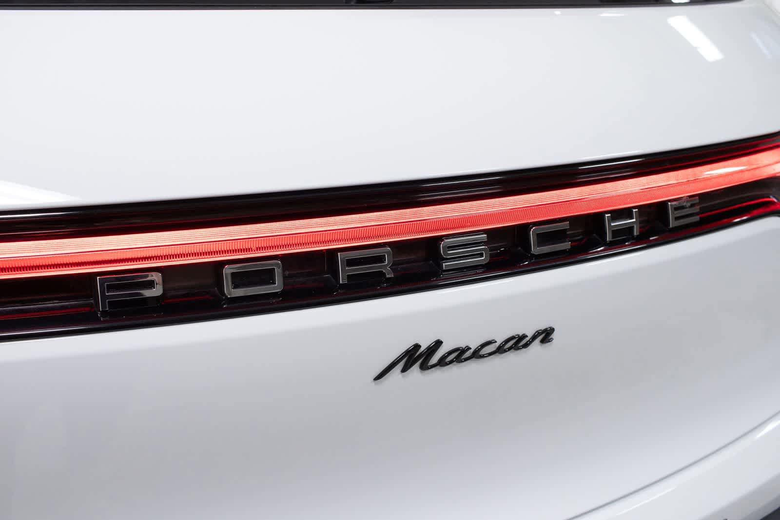 Certified 2026 Porsche Macan image 19