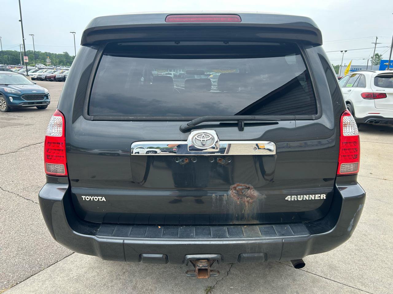 Used 2007 Toyota 4Runner SR5 AWD/4WD image 6