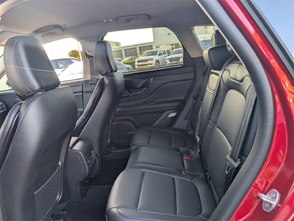 New 2025 Lincoln Corsair FWD w/ Equipment Group 101A image 13