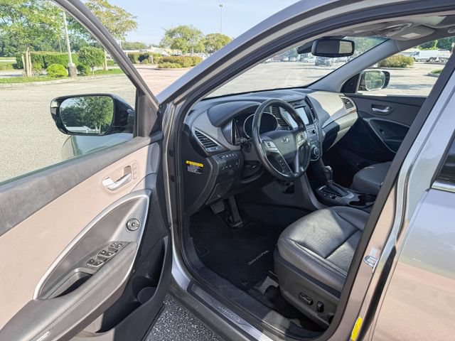 Used 2017 Hyundai Santa Fe Sport w/ 2.0T Ultimate Tech Package 05 AWD/4WD image 12