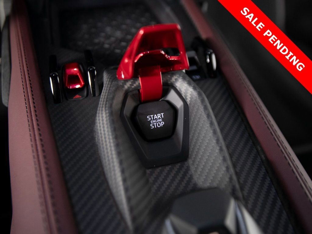 Used 2025 Lamborghini Revuelto image 28