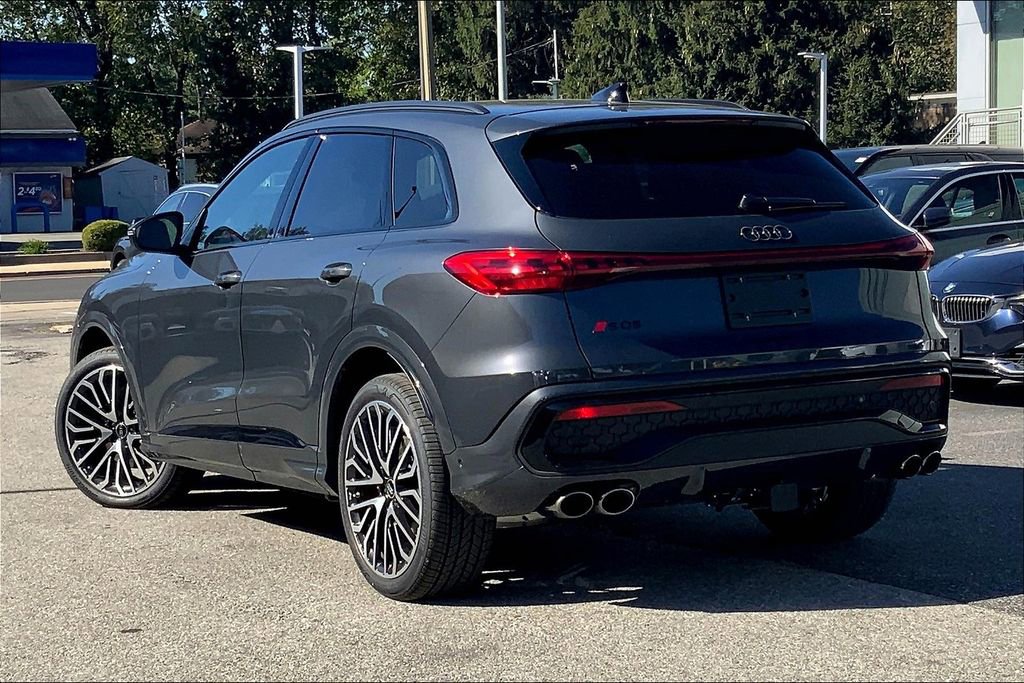 New 2025 Audi SQ5 Premium Plus image 12