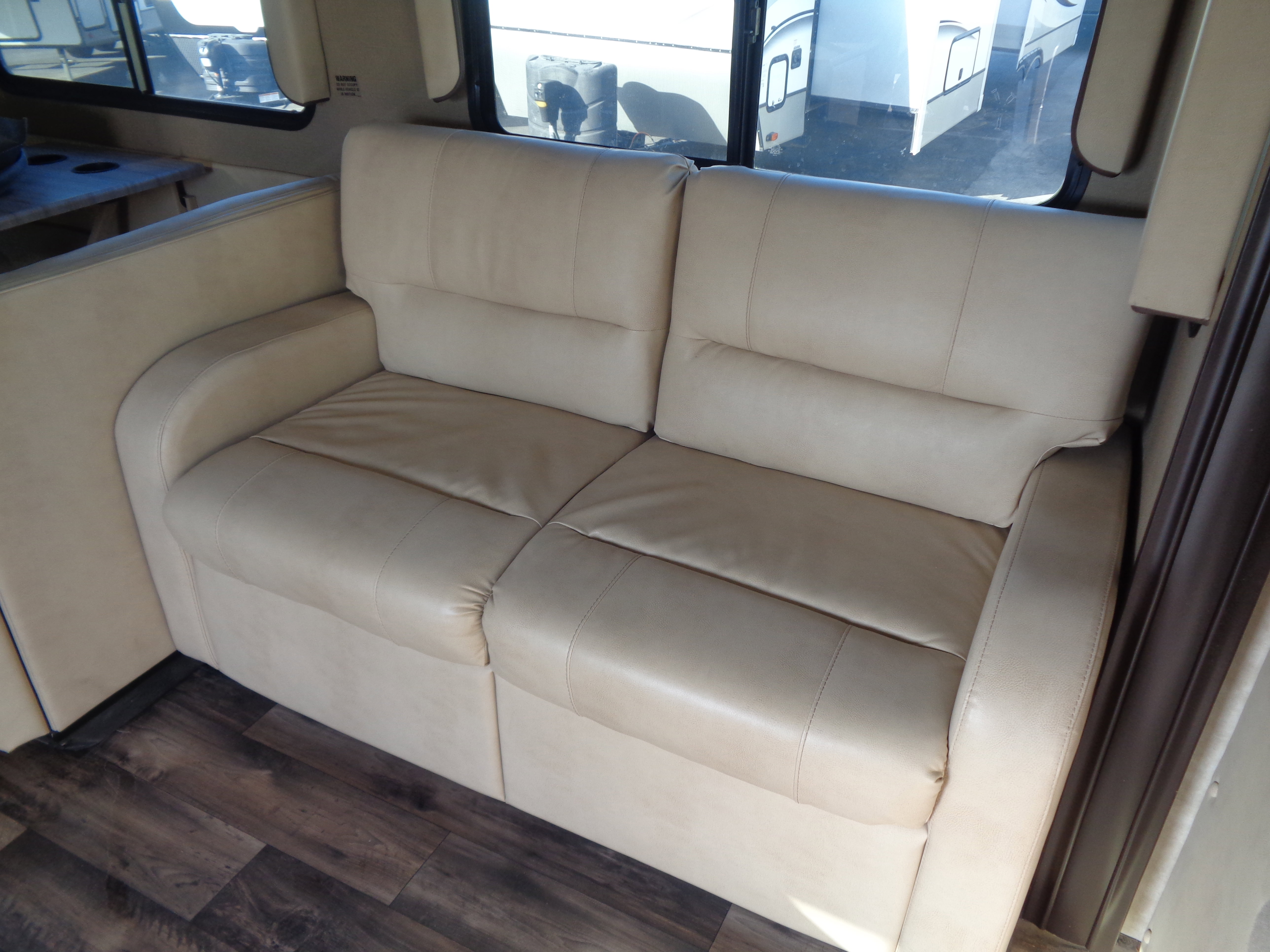 Used 2018 Ford E-450 and Econoline 450 Super Duty w/ Motorhome Prep Package RWD image 3