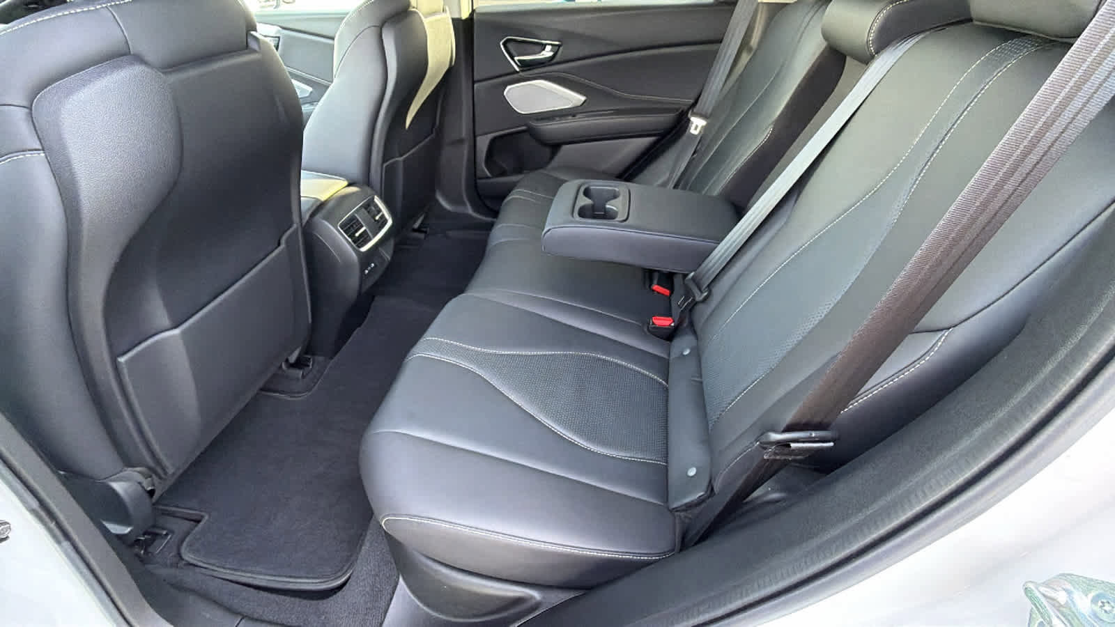 Used 2023 Acura RDX AWD w/ Technology Package image 23