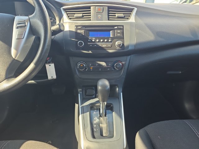 Used 2016 Nissan Sentra S FWD image 12