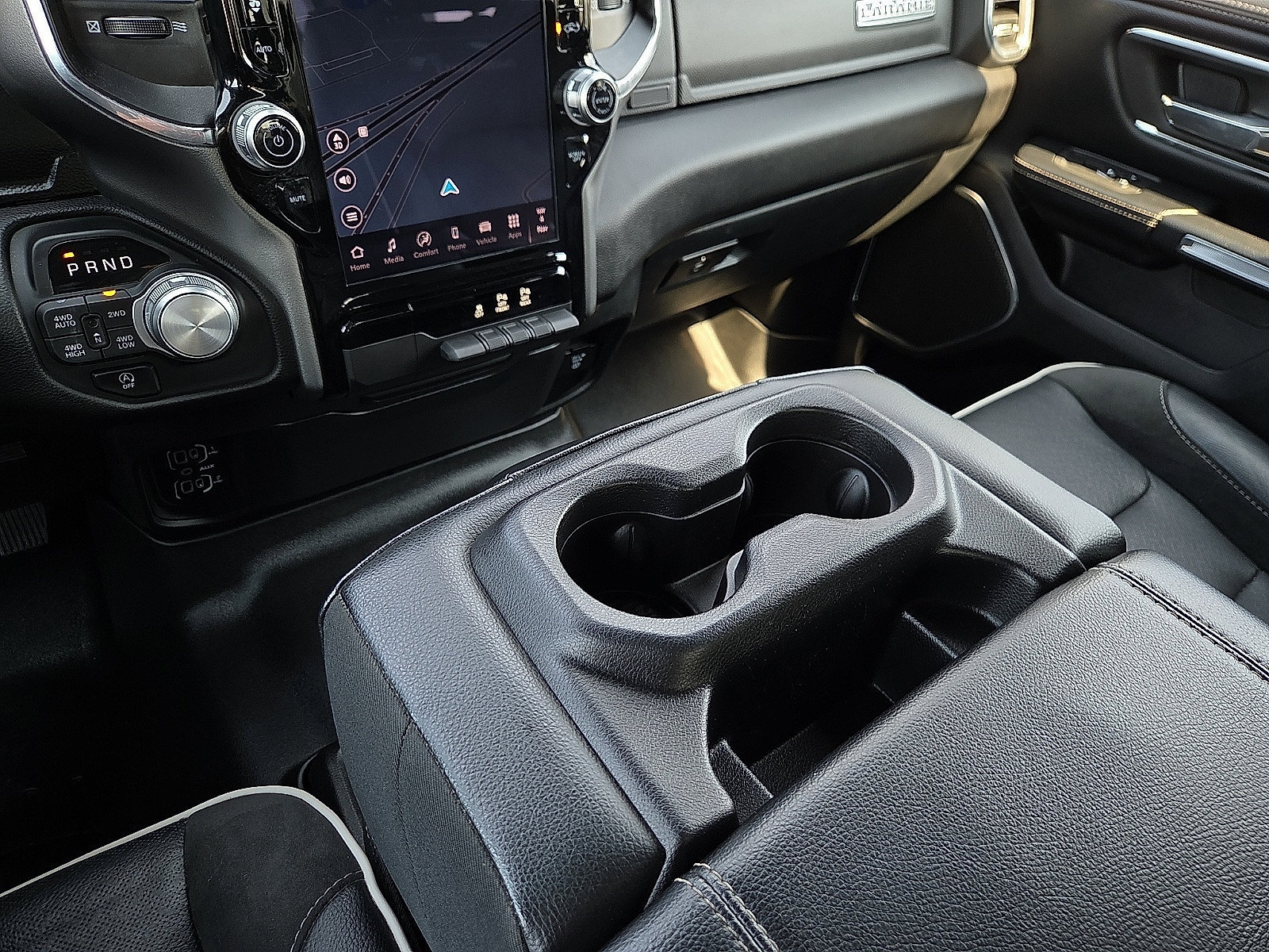 Used 2025 RAM 1500 Laramie AWD/4WD image 25