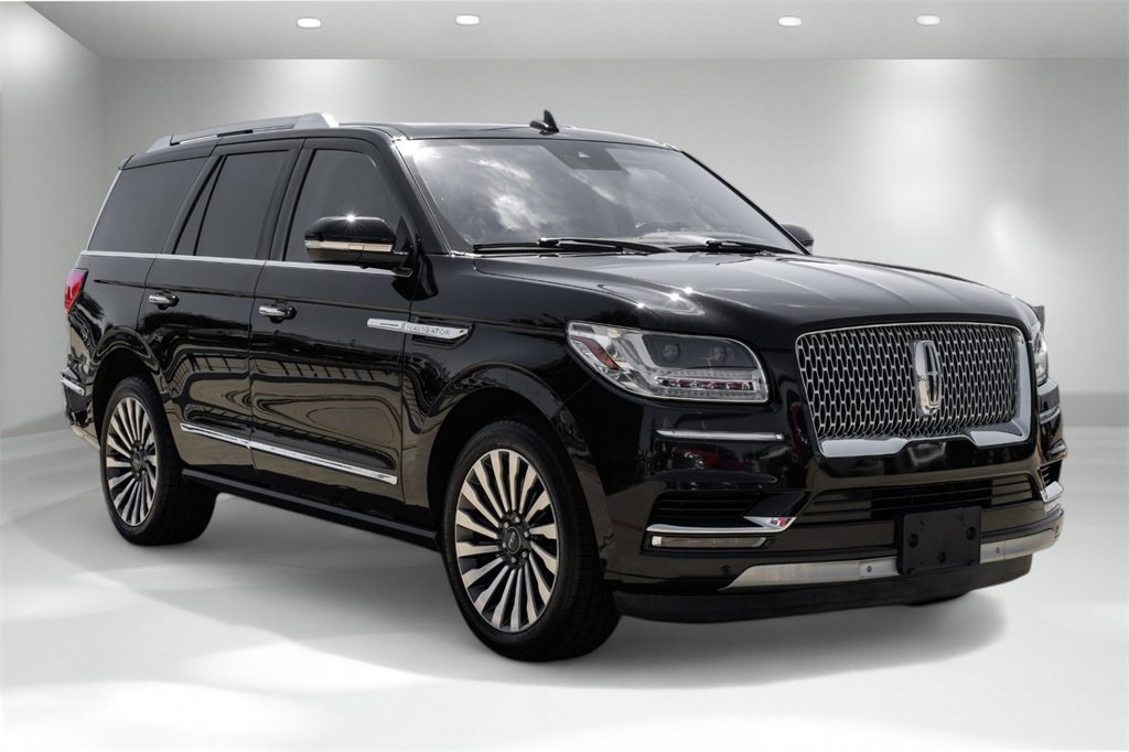 Used 2019 Lincoln Navigator Reserve image 8