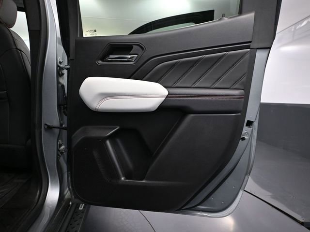 Used 2024 GMC Canyon AT4X image 47