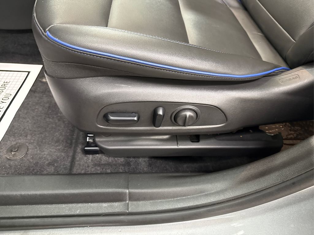 Used 2024 Buick Envista Sport Touring w/ Convenience I Package image 37