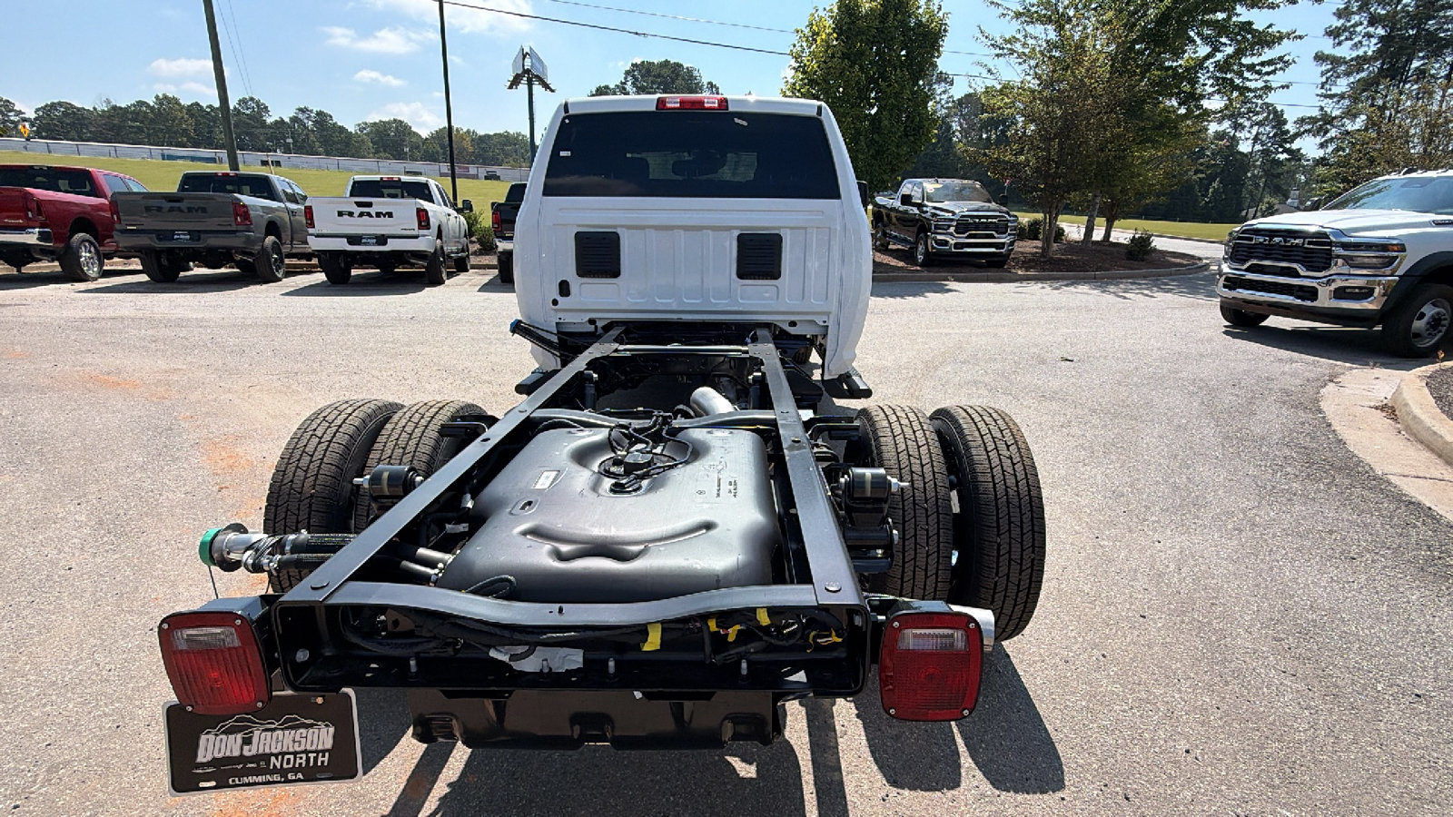 New 2027 RAM 3500 Tradesman w/ Chrome Appearance Group A AWD/4WD image 9