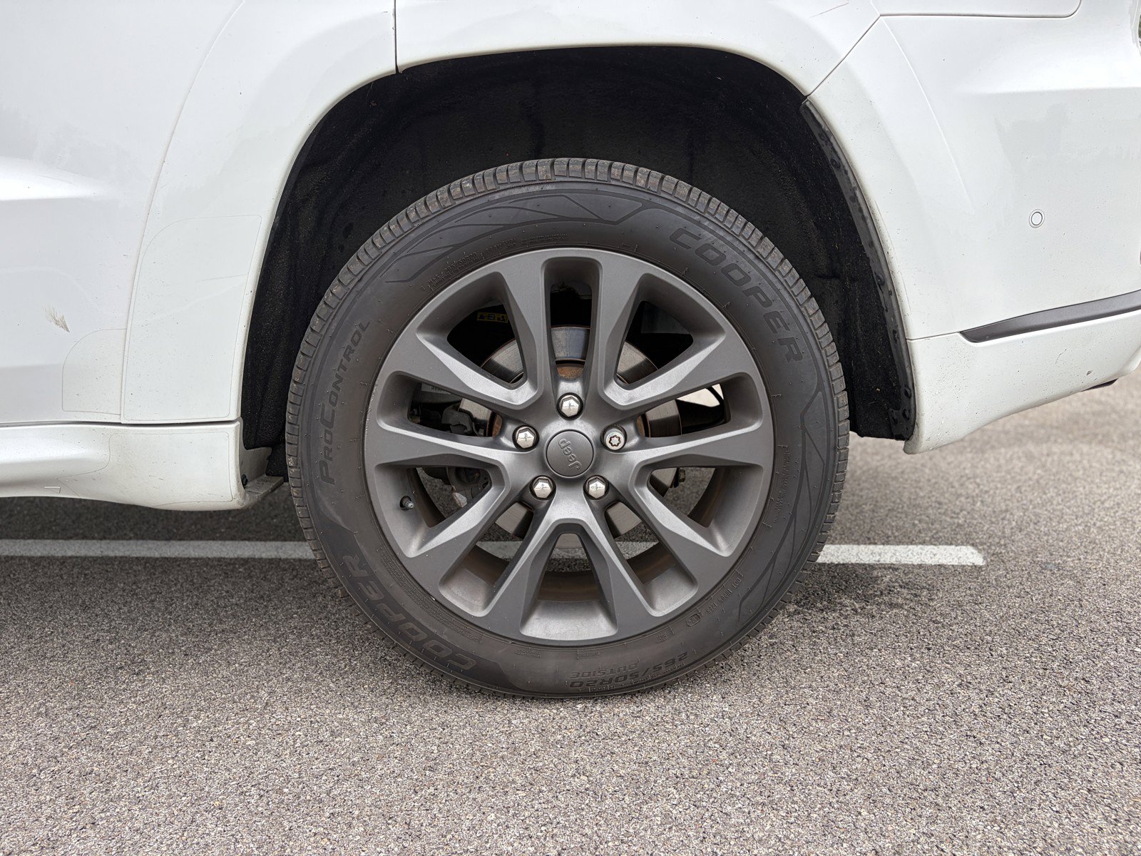 Used 2019 Jeep Grand Cherokee High Altitude AWD/4WD image 13