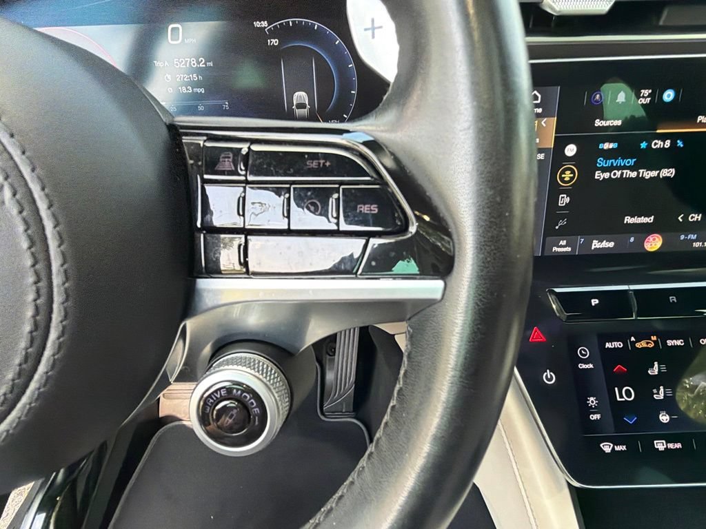 Used 2023 Maserati Grecale Modena AWD/4WD image 19