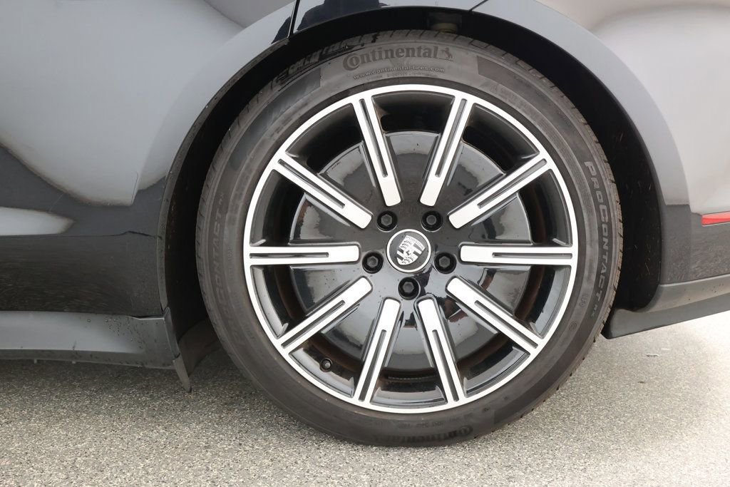 Used 2022 Porsche Taycan 4S image 7