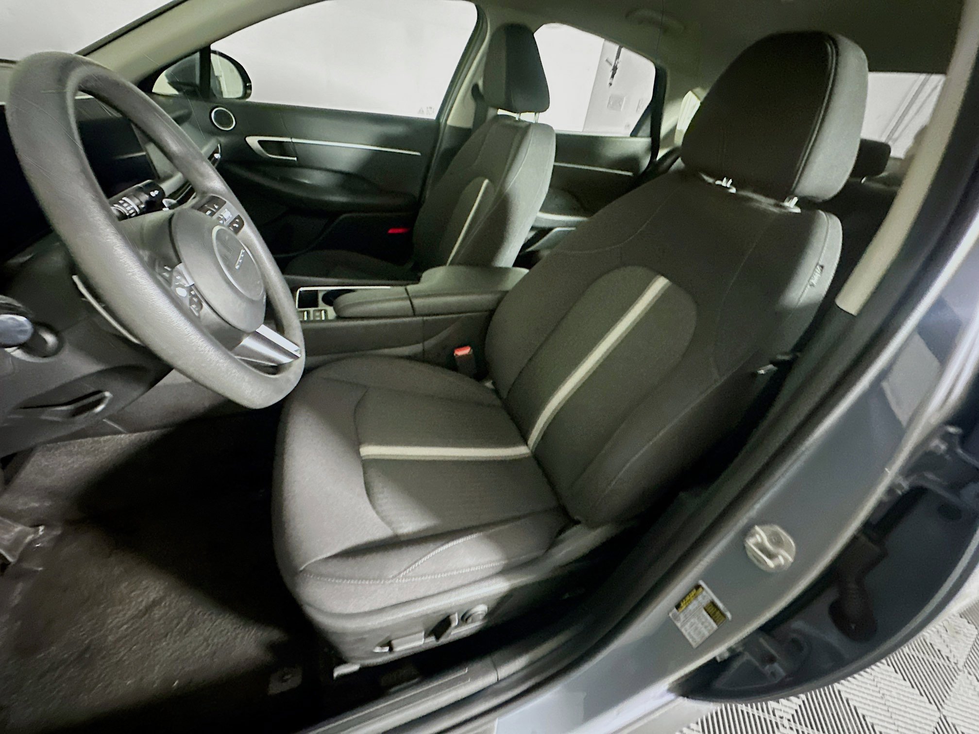 Used 2025 Hyundai Sonata SEL image 13