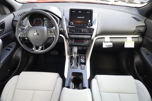 New 2026 Mitsubishi Eclipse Cross SEL image 18