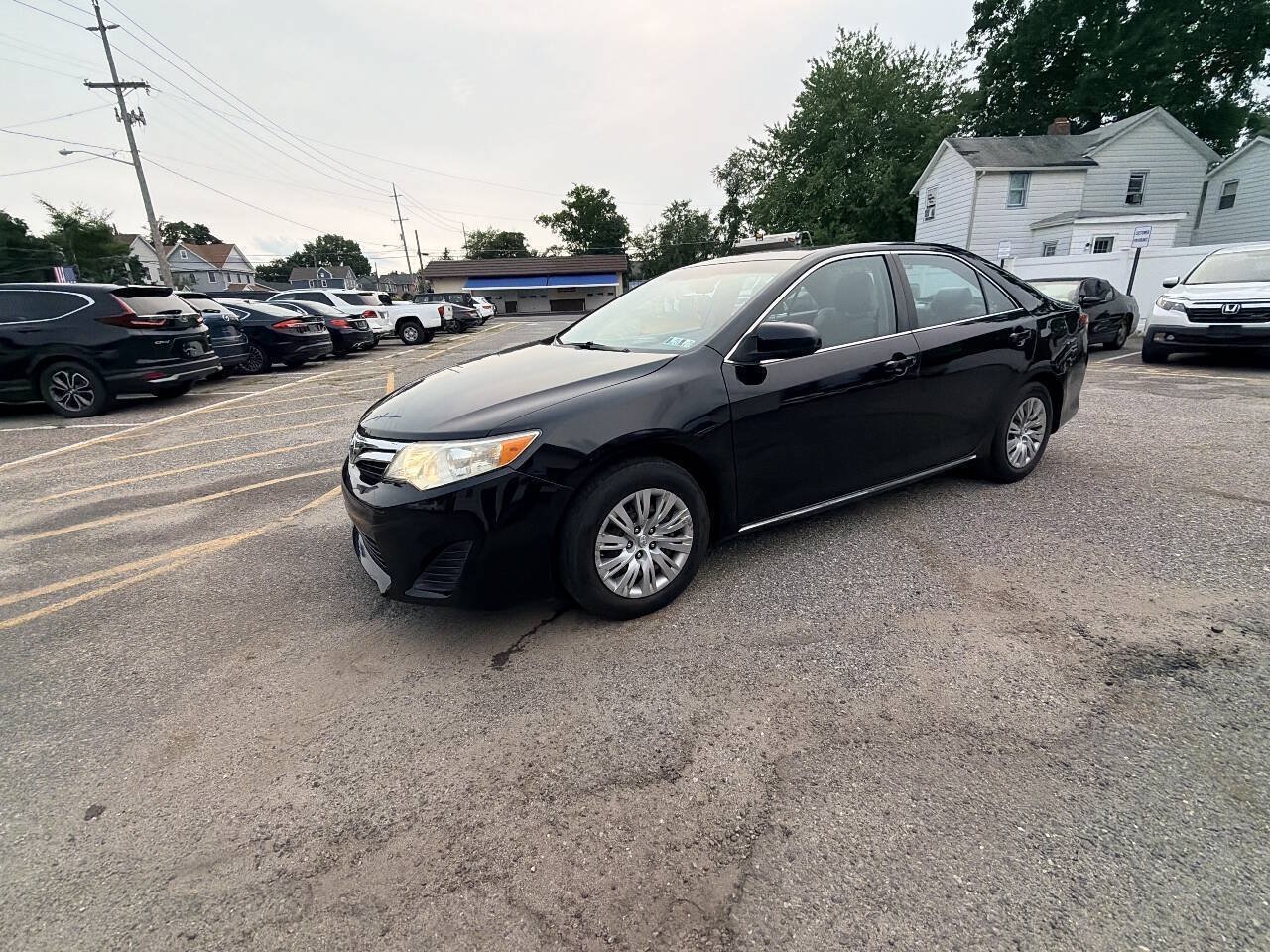 Used 2012 Toyota Camry LE FWD image 30