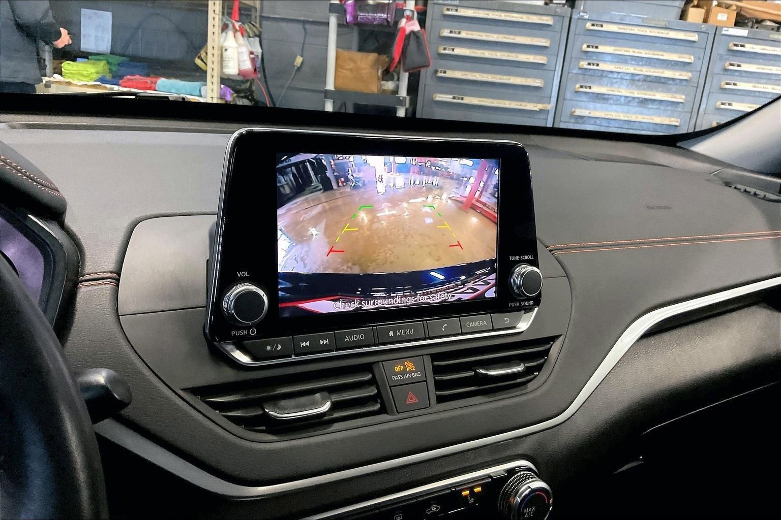 Used 2019 Nissan Altima 2.5 SR w/ SR Premium Package image 29