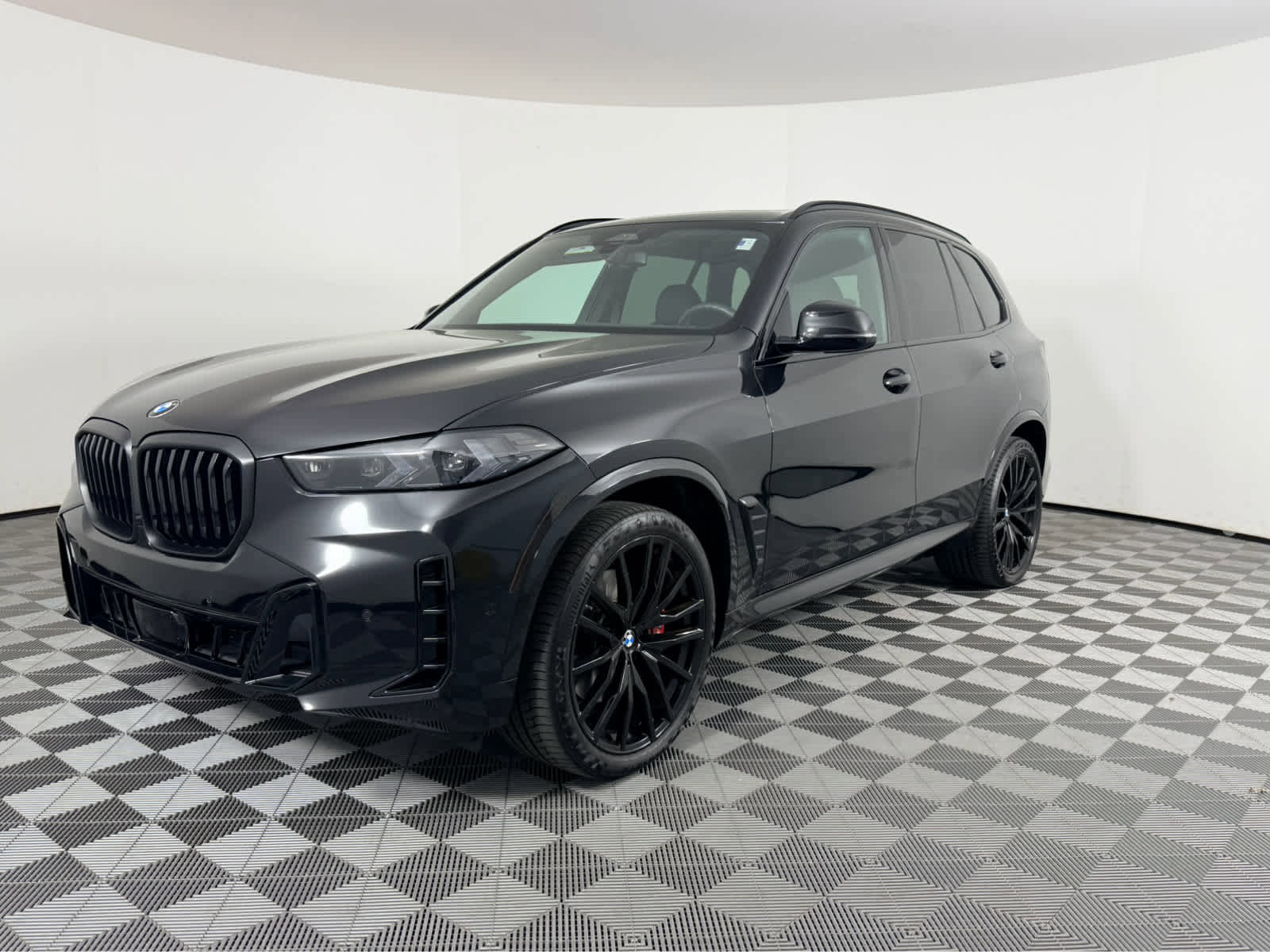 Used 2026 BMW X5 xDrive40i w/ M Sport Package image 7