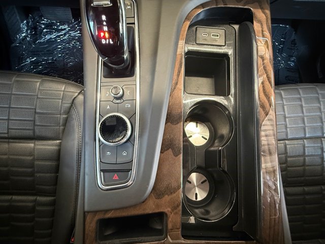Certified 2024 Cadillac Escalade ESV Sport Platinum w/ LPO, ONYX Package AWD/4WD image 12
