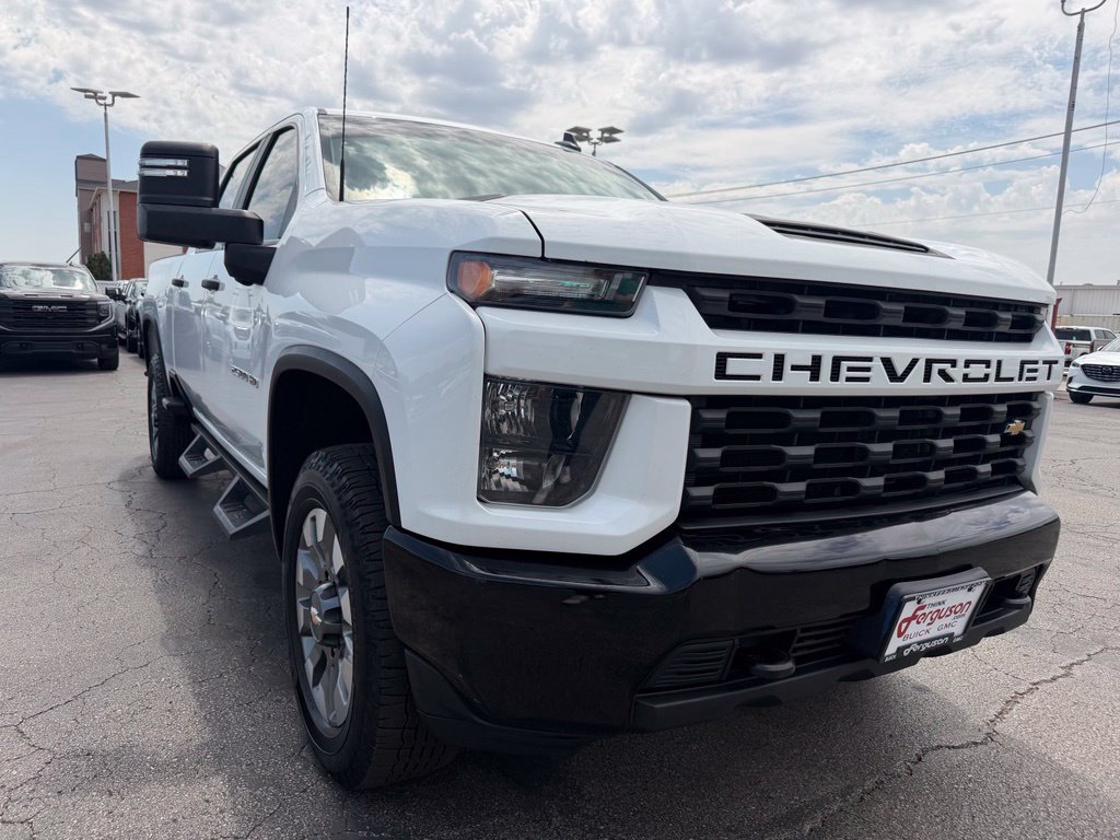 Used 2022 Chevrolet Silverado 2500 Custom w/ Custom Value Package AWD/4WD image 14