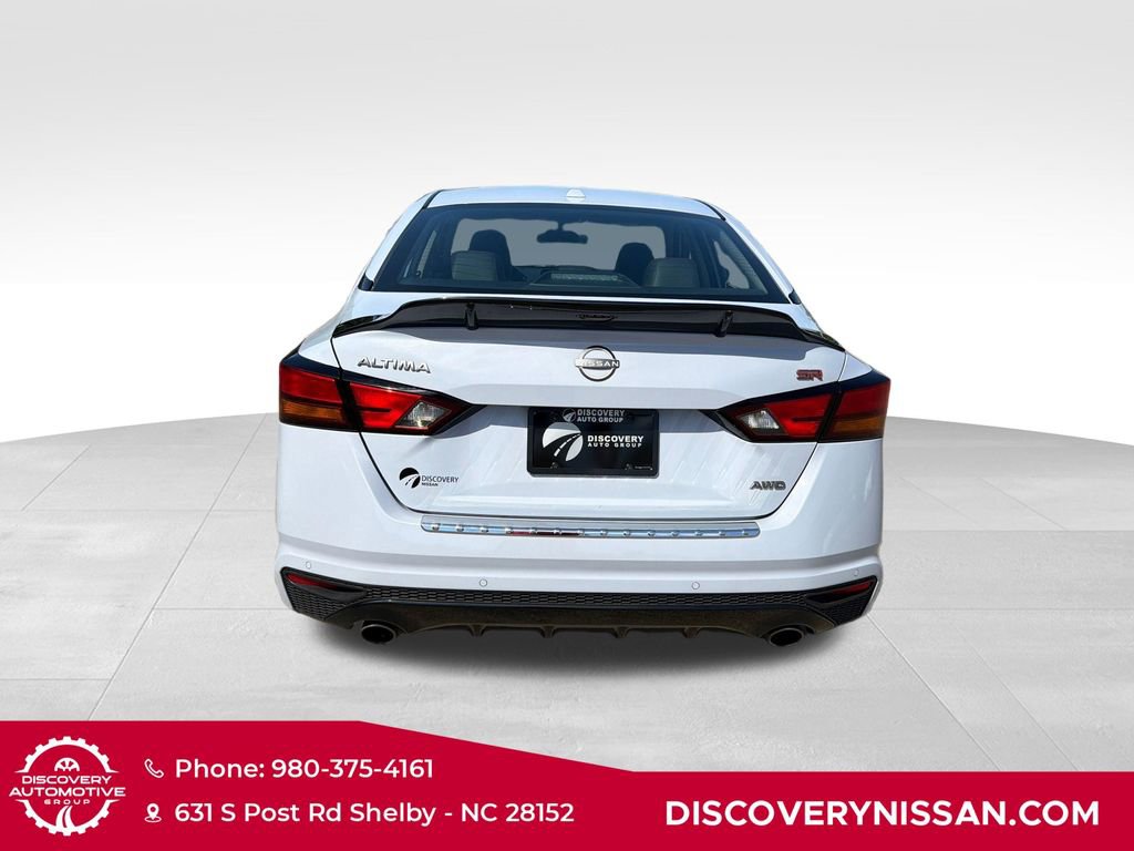 Certified 2023 Nissan Altima 2.5 SR AWD/4WD image 9