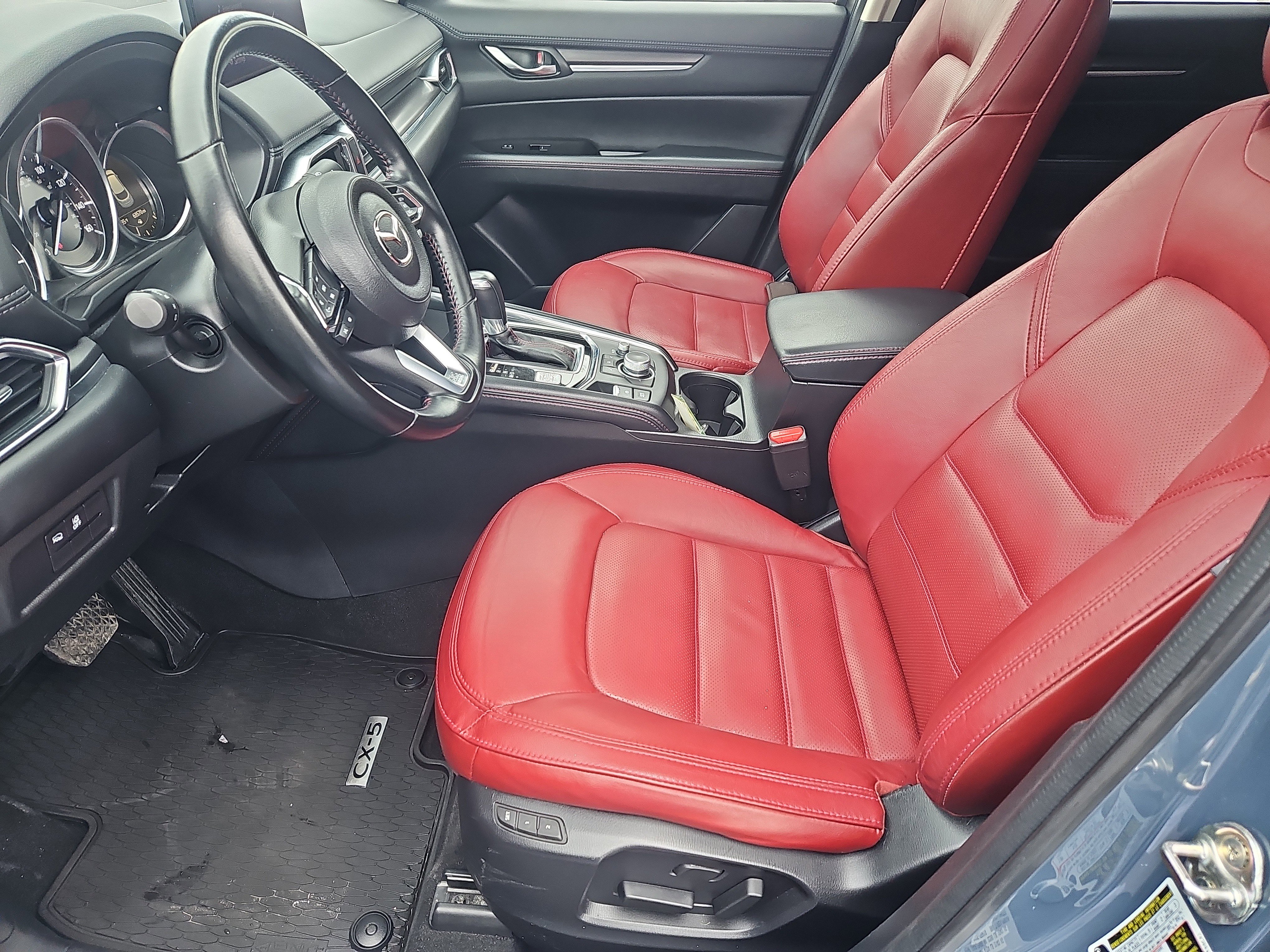 Certified 2023 MAZDA CX-5 Carbon Edition image 29