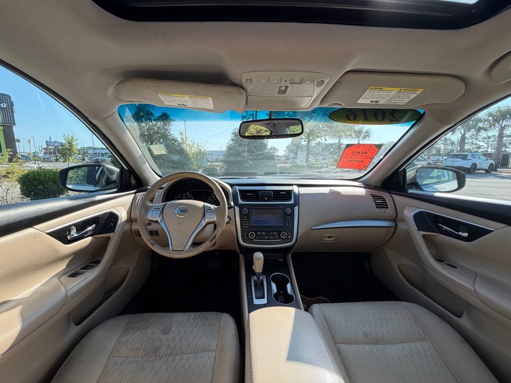 Used 2016 Nissan Altima 2.5 SV w/ Convenience Package FWD image 24