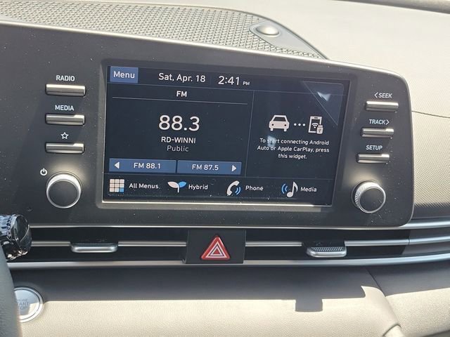 New 2026 Hyundai Elantra Hybrid FWD image 11
